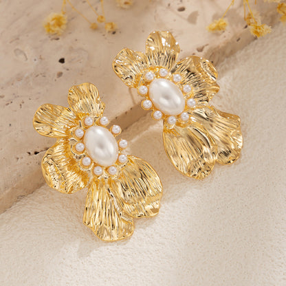 Gilded Ginkgo Pearl Studs