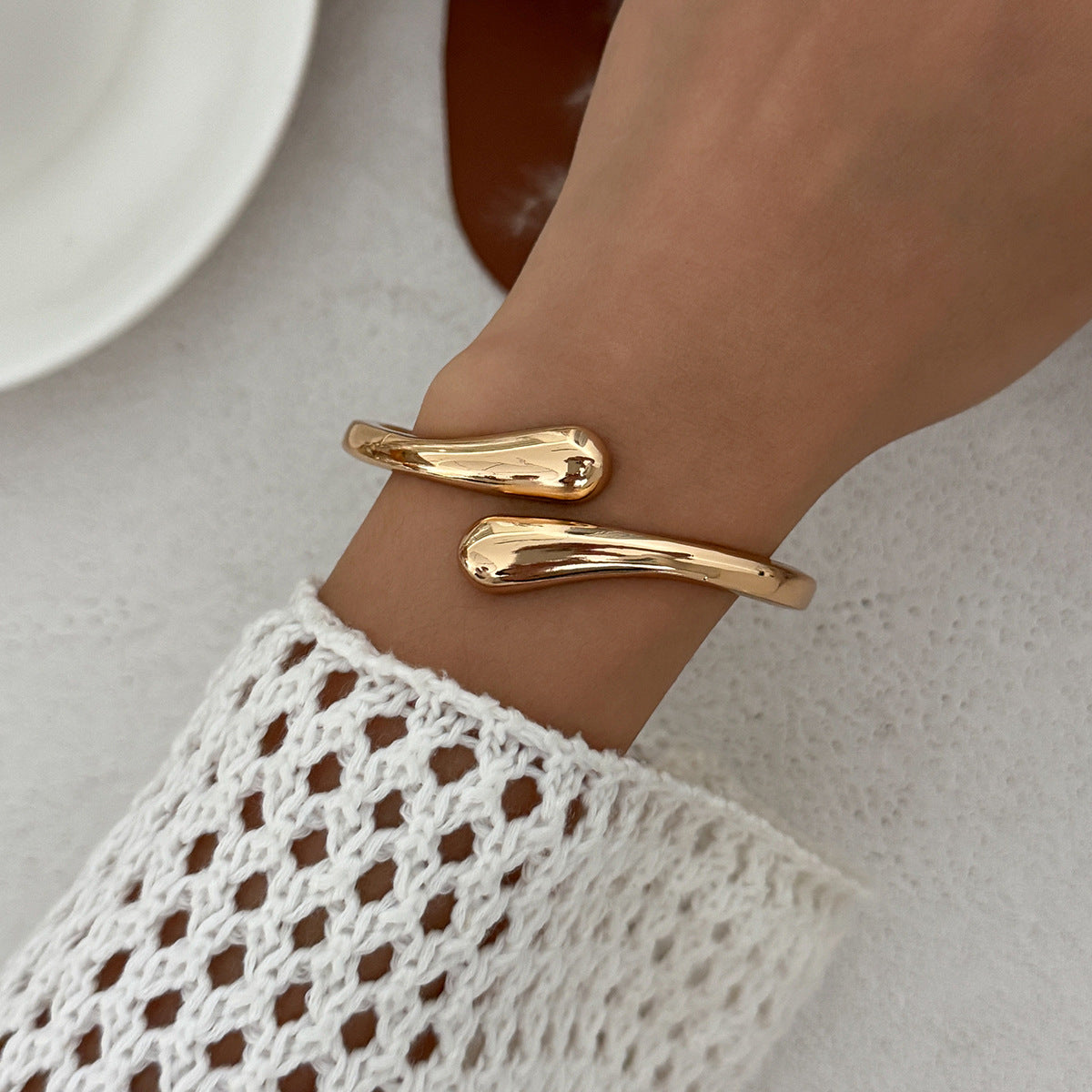 Auréa Sculpted Spring Cuff Set